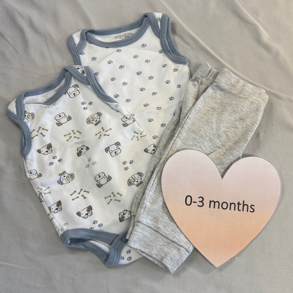 Tommy Hilfiger/Kyle +  Deena - 3 piece newborn baby set. Size 0-3 months